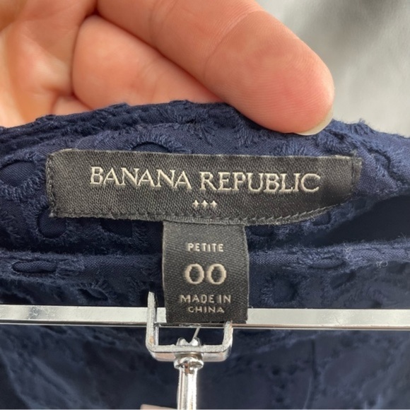 NWT Banana Republic Eyelet Pleated Skirt Sz 00 petite - Picture 5 of 9